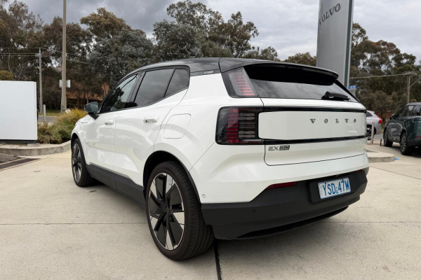 2024 MY25 Volvo EX30  Twin Motor Performance Ultra SUV Image 5