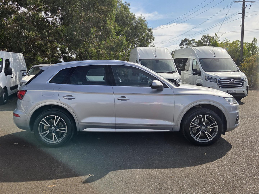 2019 MY20 Audi Q5 FY 40 TDI design SUV Image 3