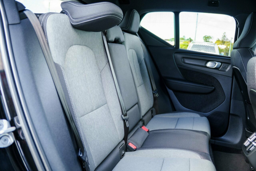 2022 MY23 Volvo XC40 XZ Ultimate B4 Bright SUV Image 10