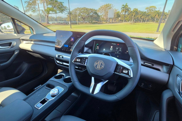 2026 MG MG4 AH4E Essence 64 Hatch Image 6