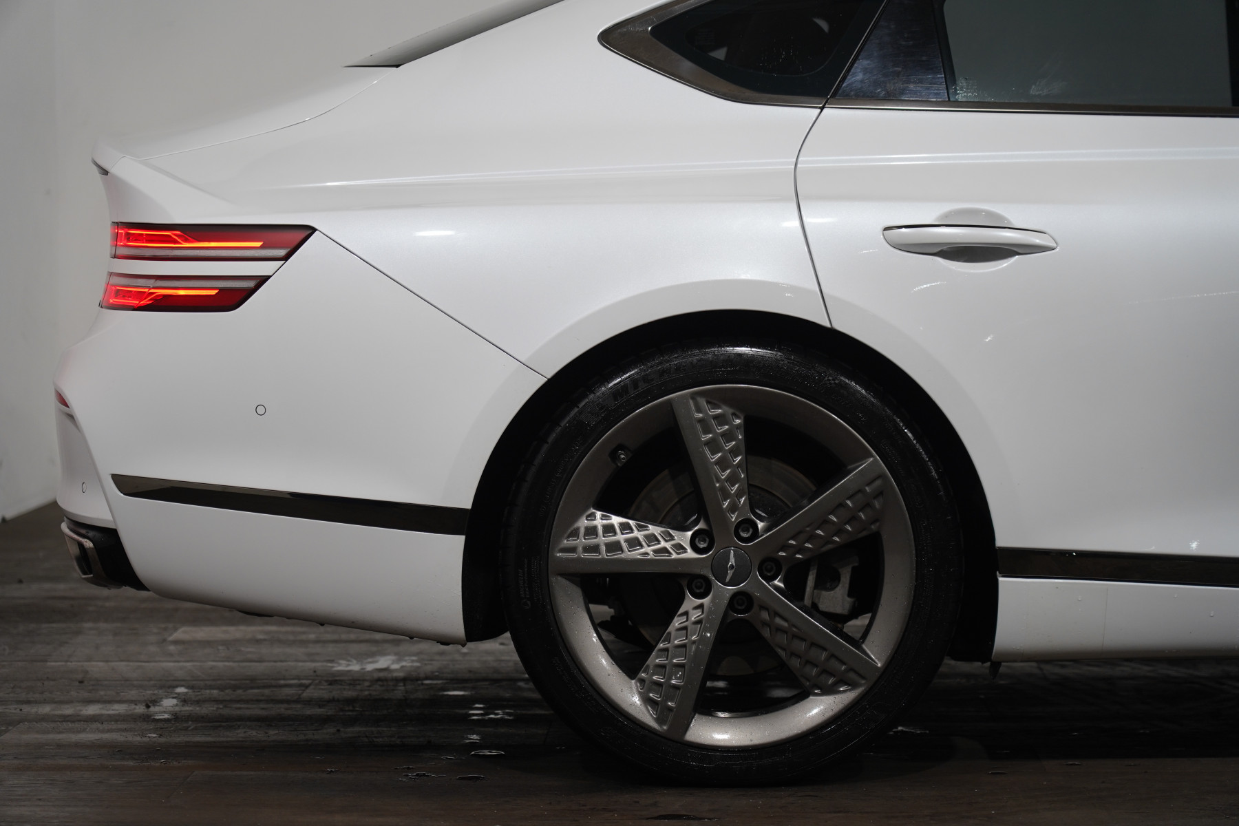2022 Genesis G80 3.5t Awd Sedan Image 6