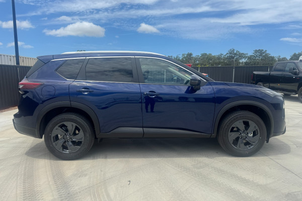 2026 Nissan X-Trail T33 ST-L SUV Image 2