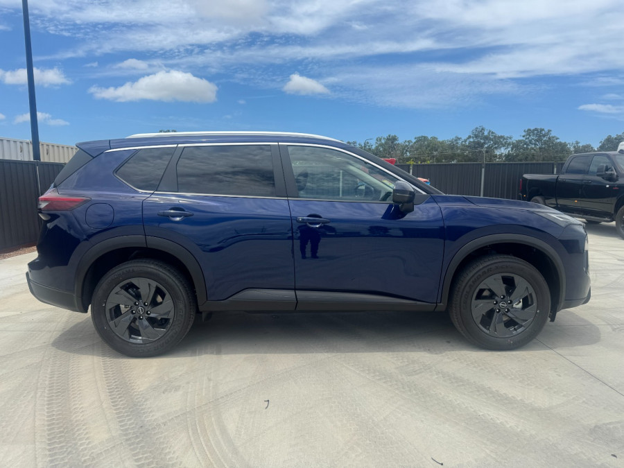 2026 Nissan X-Trail T33 ST-L SUV Image 2
