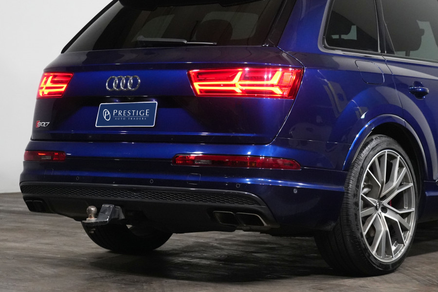 2019 Audi SQ7 TDI SUV Image 8