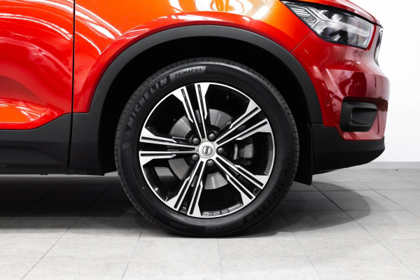 2022 Volvo XC40 XZ T4 Inscription Petrol AWD SUV Image 4