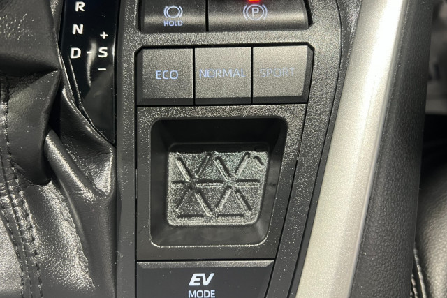 2019 Toyota RAV4 ASA44R Cruiser SUV Image 18