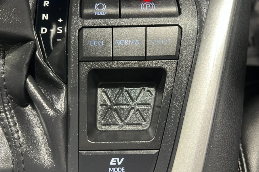 2019 Toyota RAV4 ASA44R Cruiser SUV Image 18