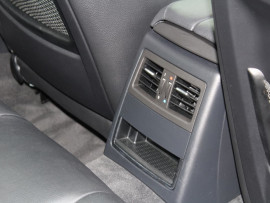 2011 BMW 320d E9 Lifestyle Sedan