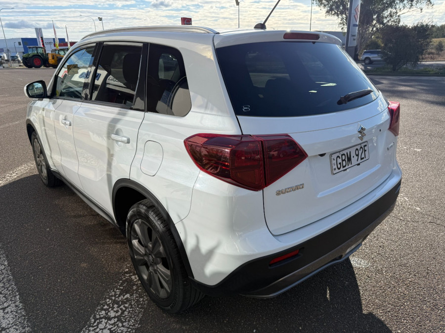 2022 Suzuki Vitara LY Series II SUV Image 6