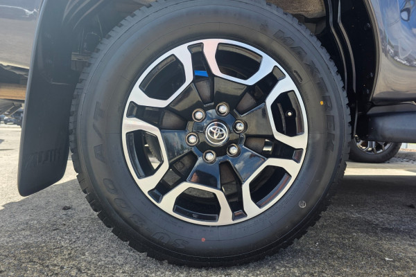 2023 Toyota HiLux GUN126R SR5 Ute Image 15