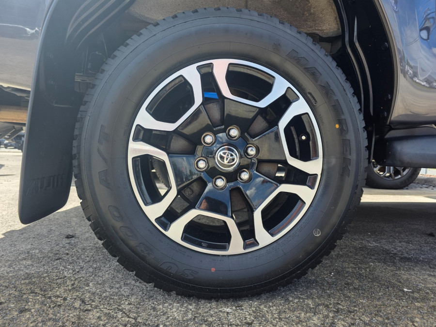 2023 Toyota HiLux GUN126R SR5 Ute Image 15