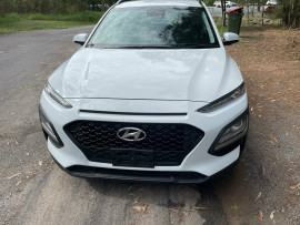 2020 Hyundai KONA OS.3 Active SUV image 8