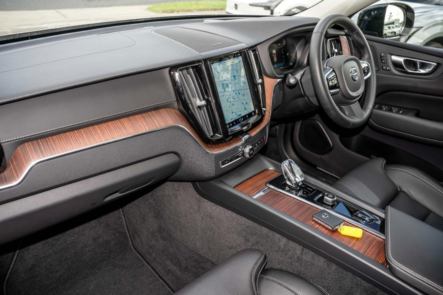 2023 Volvo XC60 UZ Ultimate B6 Dark SUV Image 7