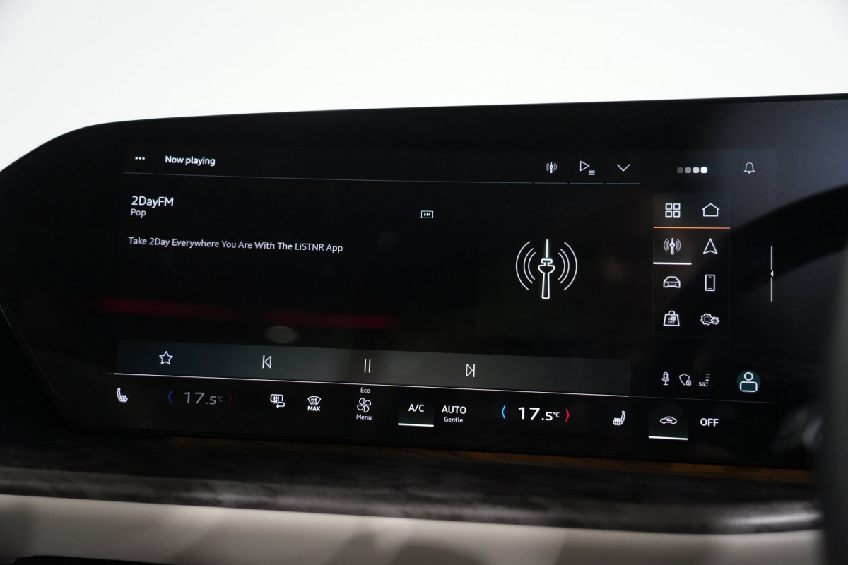2025 Audi Q5 FY 55 TFSI e S Line SUV