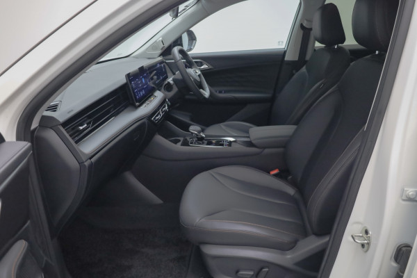 2026 MG HS Plug-in Hybrid Essence SUV Image 18