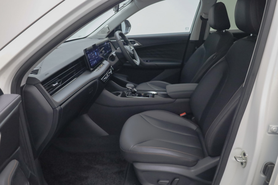 2026 MG HS Plug-in Hybrid Essence SUV Image 18