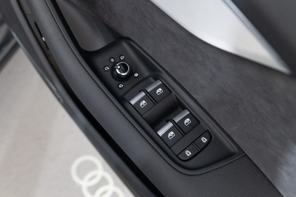 2026 Audi Q7 4M TFSI 250kW S line SUV image 17