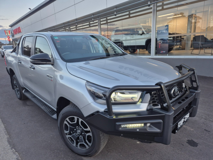 2024 Toyota HiLux GUN126R SR5 48V Ute Image 4