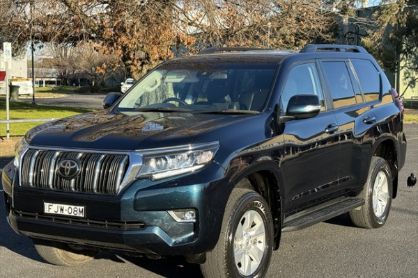 2023 Toyota LandCruiser Prado GDJ150R GXL SUV Image 7