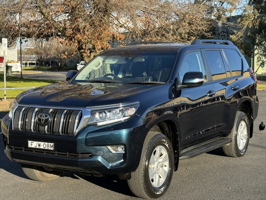 2023 Toyota LandCruiser Prado GDJ150R GXL SUV Image 7