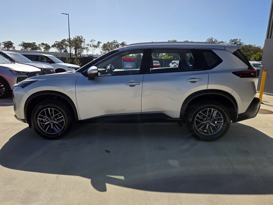2024 MY25 Nissan X-Trail T33 ST SUV Image 6
