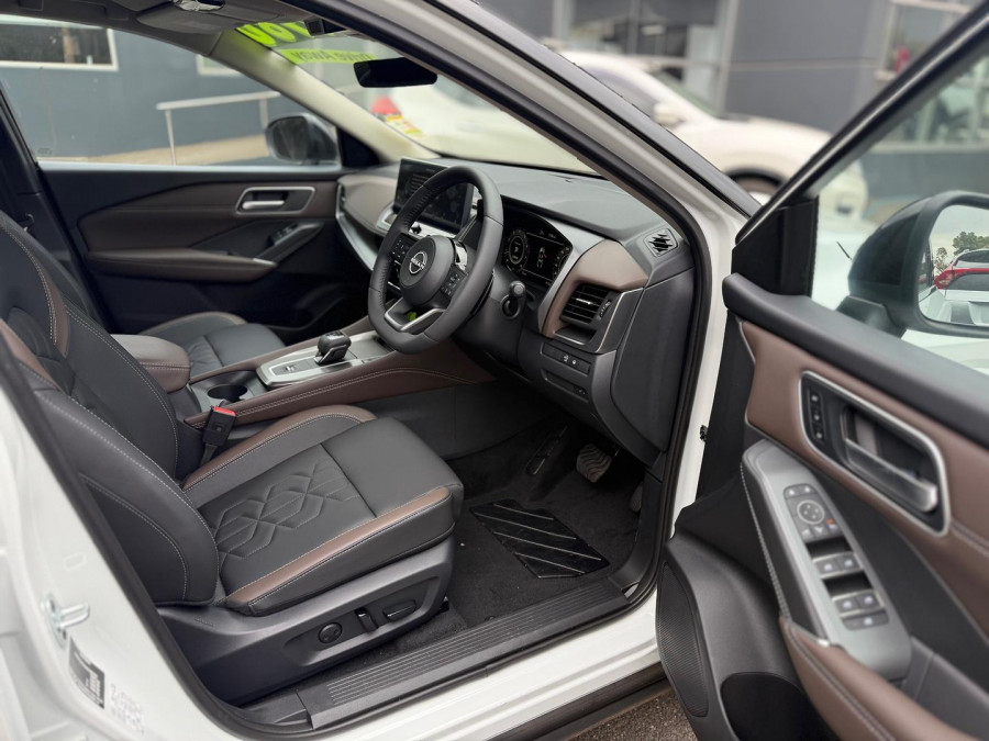2025 Nissan QASHQAI J12 Ti SUV Image 8
