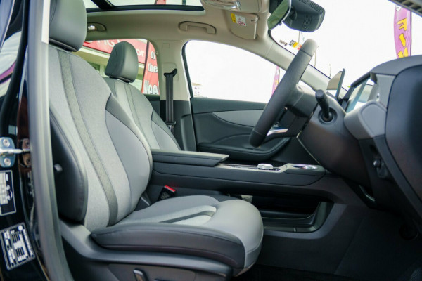 2025 MG MGS5 EV ZS3EM Essence 49 SUV Image 19