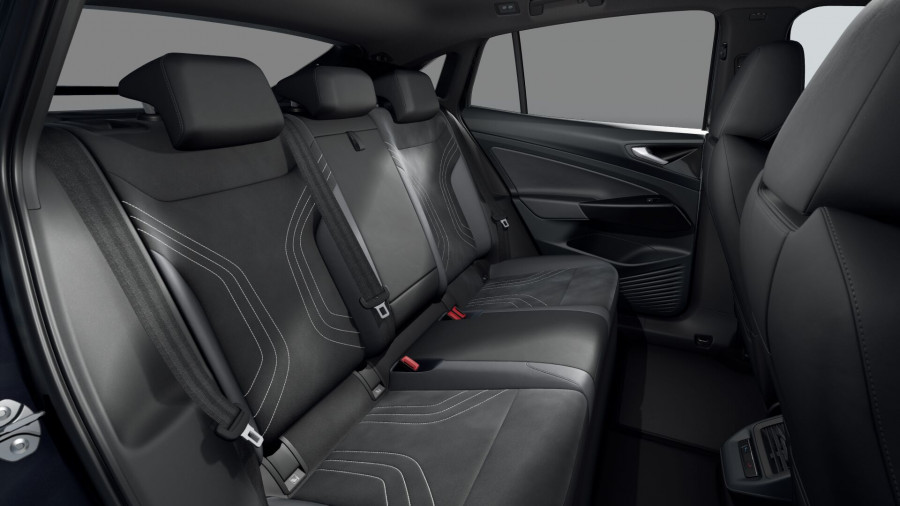 2025 Volkswagen ID. 5 E2 Pro SUV Image 3