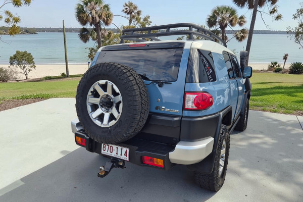 2015 MY14 Toyota FJ Cruiser GSJ15R SUV Image 6