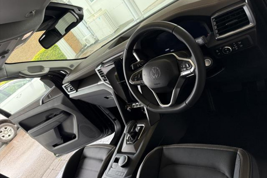 2024 Volkswagen Amarok NF TDI600 Style Ute Image 12