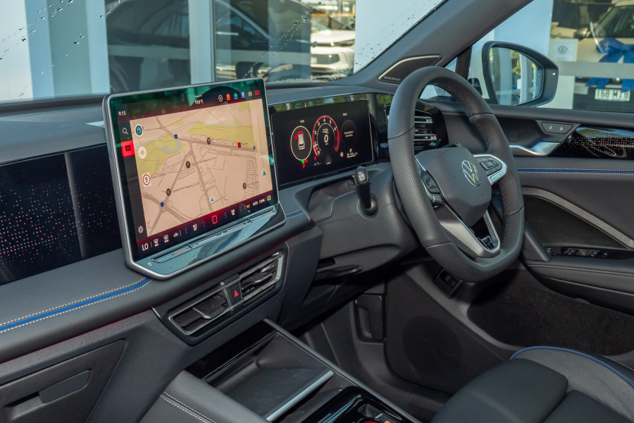 2024 Volkswagen Tiguan 195TSI R-Line SUV Image 8