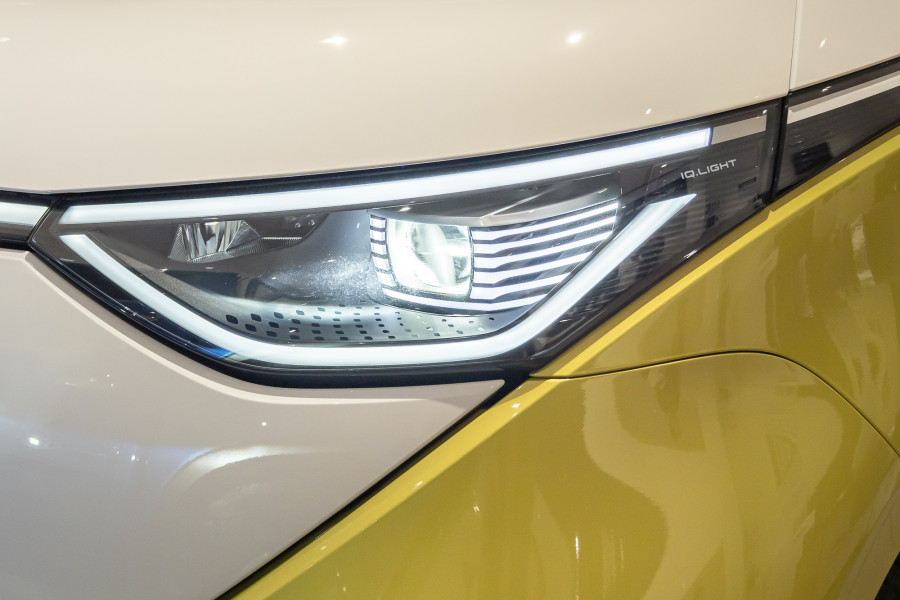 2024 MY25 Volkswagen ID. Buzz EB Pro BEV560 People Mover Image 18