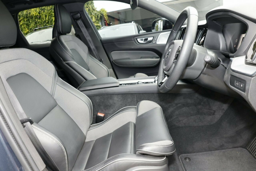 2022 MY23 Volvo XC60 UZ Recharge Ultimate T8 Plug-in Hybrid SUV Image 8