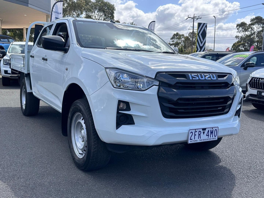 2023 Isuzu D-MAX RG SX Cab Chassis Image 2