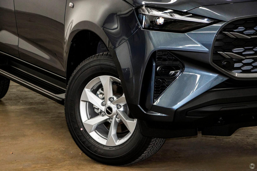 2026 MY25.5 Isuzu MU-X RJ LS-M SUV Image 15