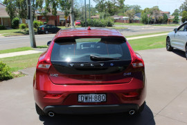 2018 Volvo V40 (No Series) MY18 D4 Inscription Hatchback