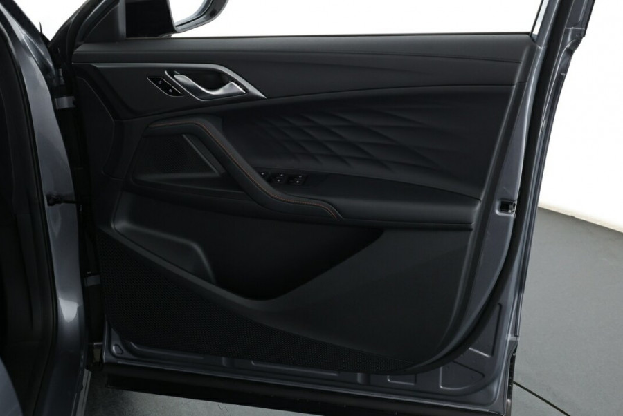 2024 MY25 MG HS AS33 Excite SUV Image 22