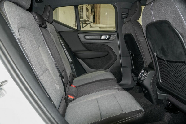 2025 MY26 Volvo XC40 XZ Plus B4 SUV Image 7