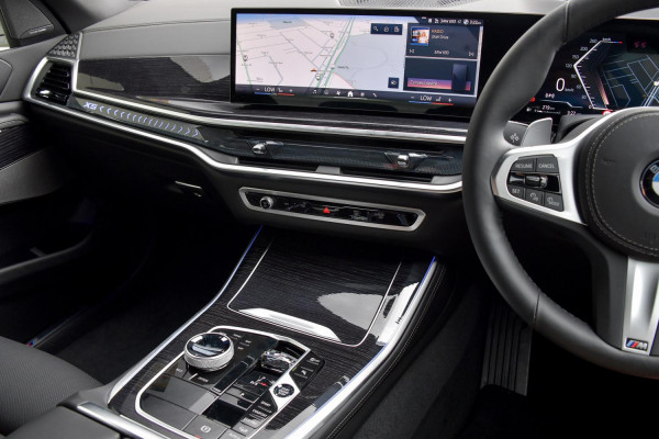 2025 BMW X5 G05 LCI xDrive30d M Sport SUV image 7