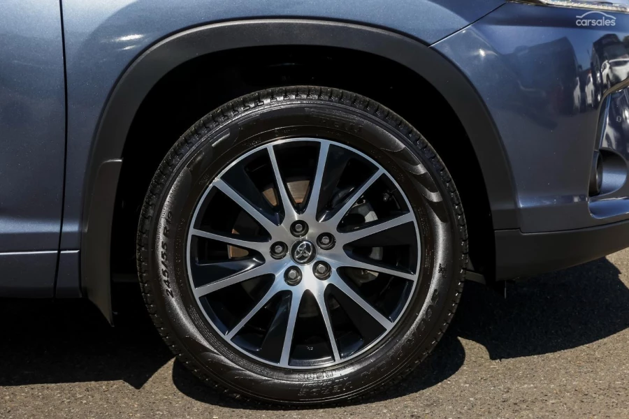 2018 Toyota Kluger GSU50R Grande SUV Image 24