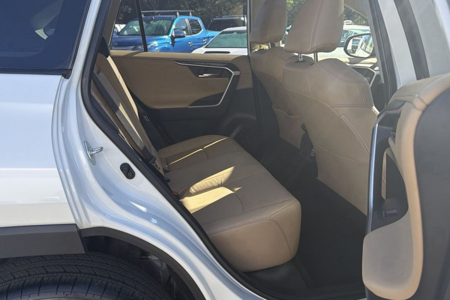 2021 Toyota RAV4 MXAA52R Cruiser SUV Image 28