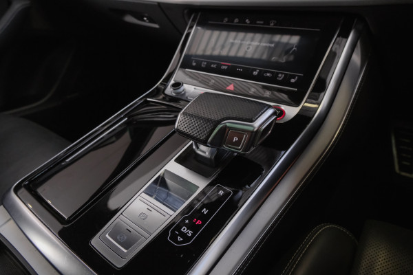 2021 Audi SQ8 F1 TDI SUV image 14
