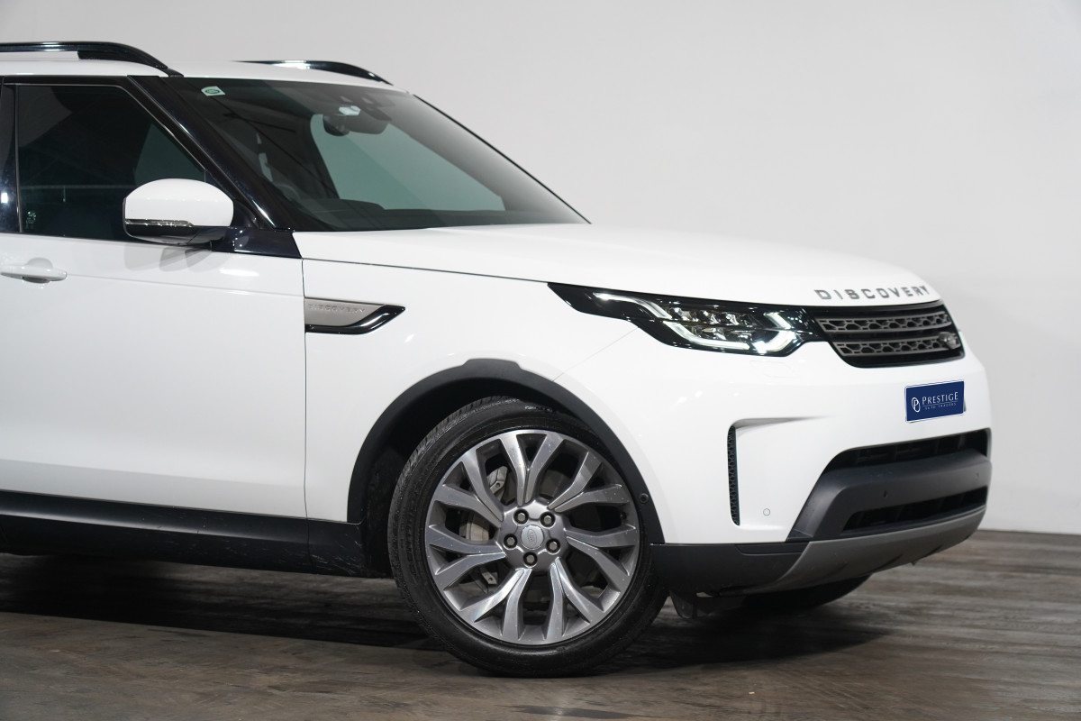 2019 Land Rover Discovery Sdv6 Se (225kw) SUV Image 2