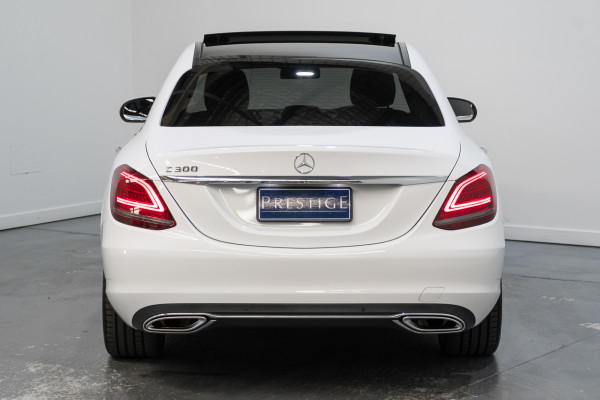 2019 Mercedes-Benz C-Class C300 Sedan Image 10