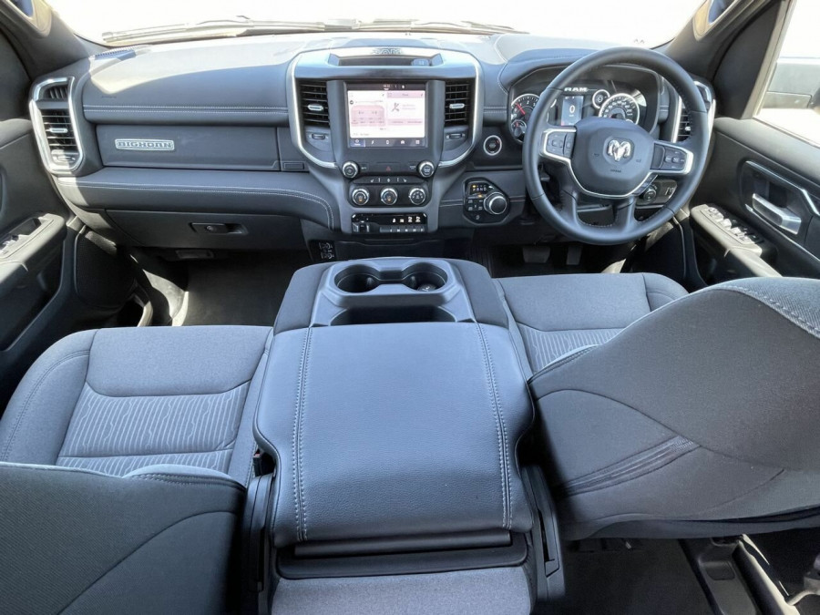 2024 Ram 1500 DT Big Horn LWB Crew Cab Image 9