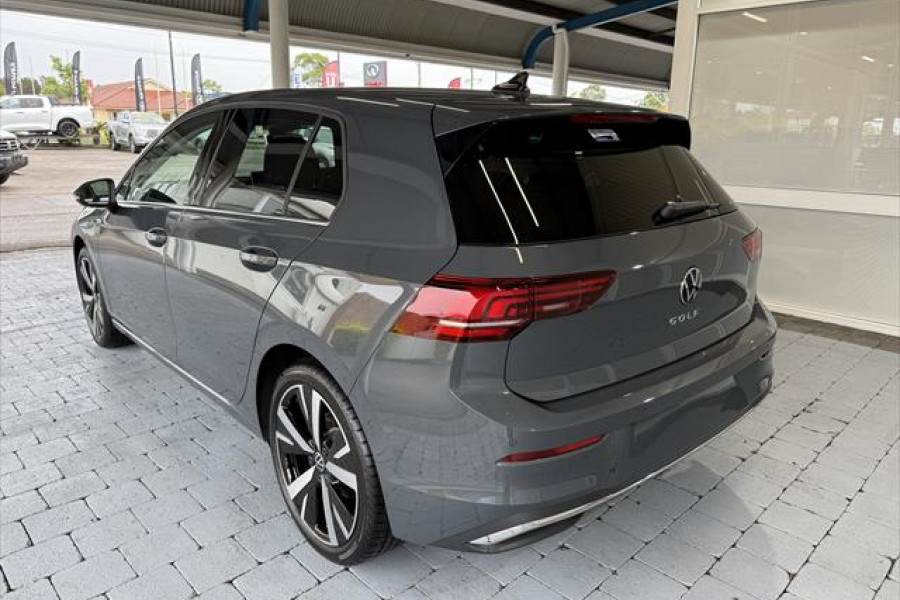 2024 Volkswagen Golf 8 110TSI Hatch Image 8