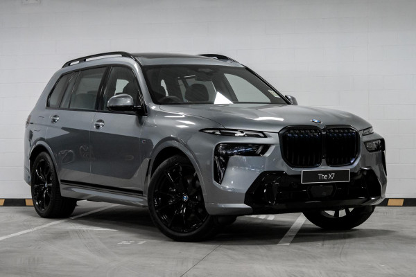 BMW X7 xDrive40i M Sport G07 LCI