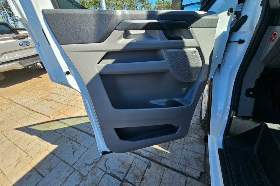 2023 MY23.75 Ford Transit Custom AV Trend SWB Van Image 15