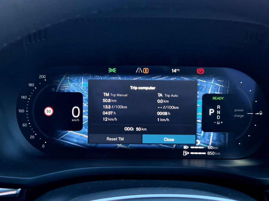 2026 Volvo XC60 UZ Plus T8 Plug-in Hybrid Dark SUV Image 18