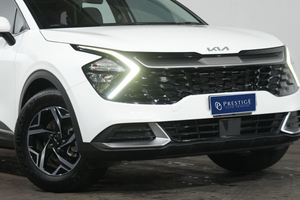 2022 Kia Sportage S SUV Image 2